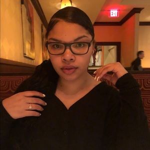 Meet your Posher, Kay